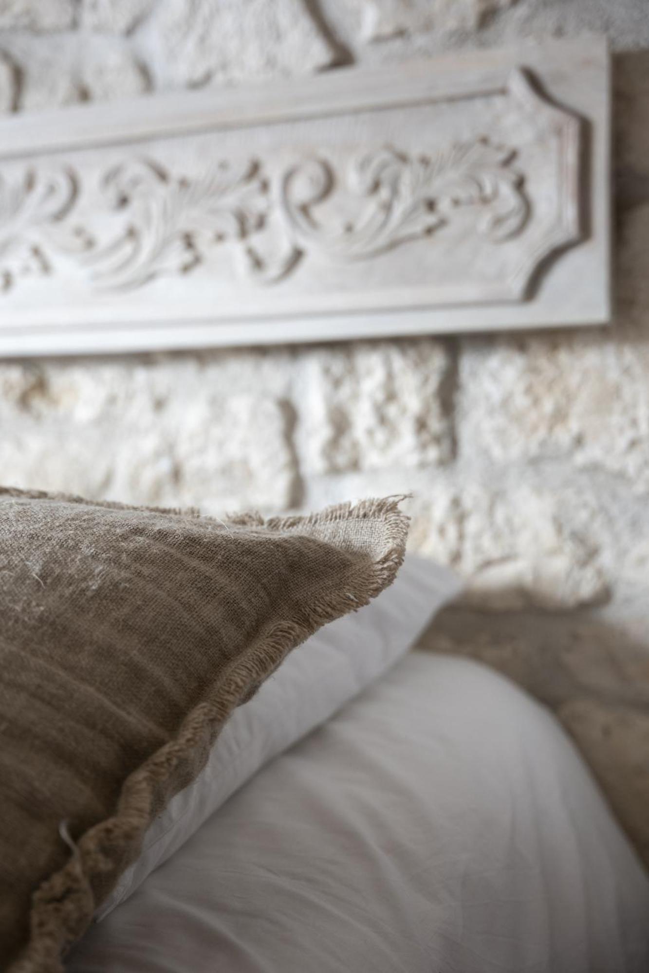 Domaine Du Moulin De Villefranche ペルヌ・レ・フォンテーヌ 部屋 写真