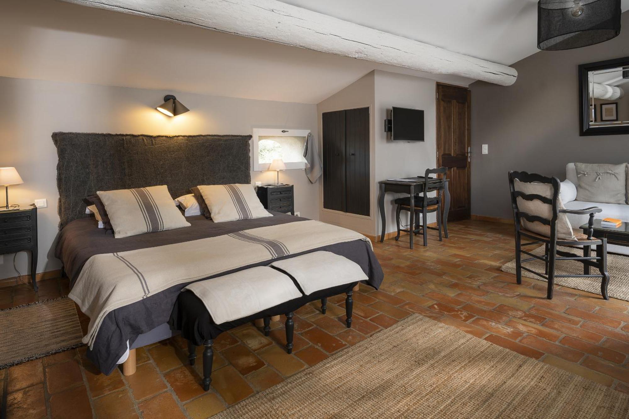 Domaine Du Moulin De Villefranche ペルヌ・レ・フォンテーヌ 部屋 写真